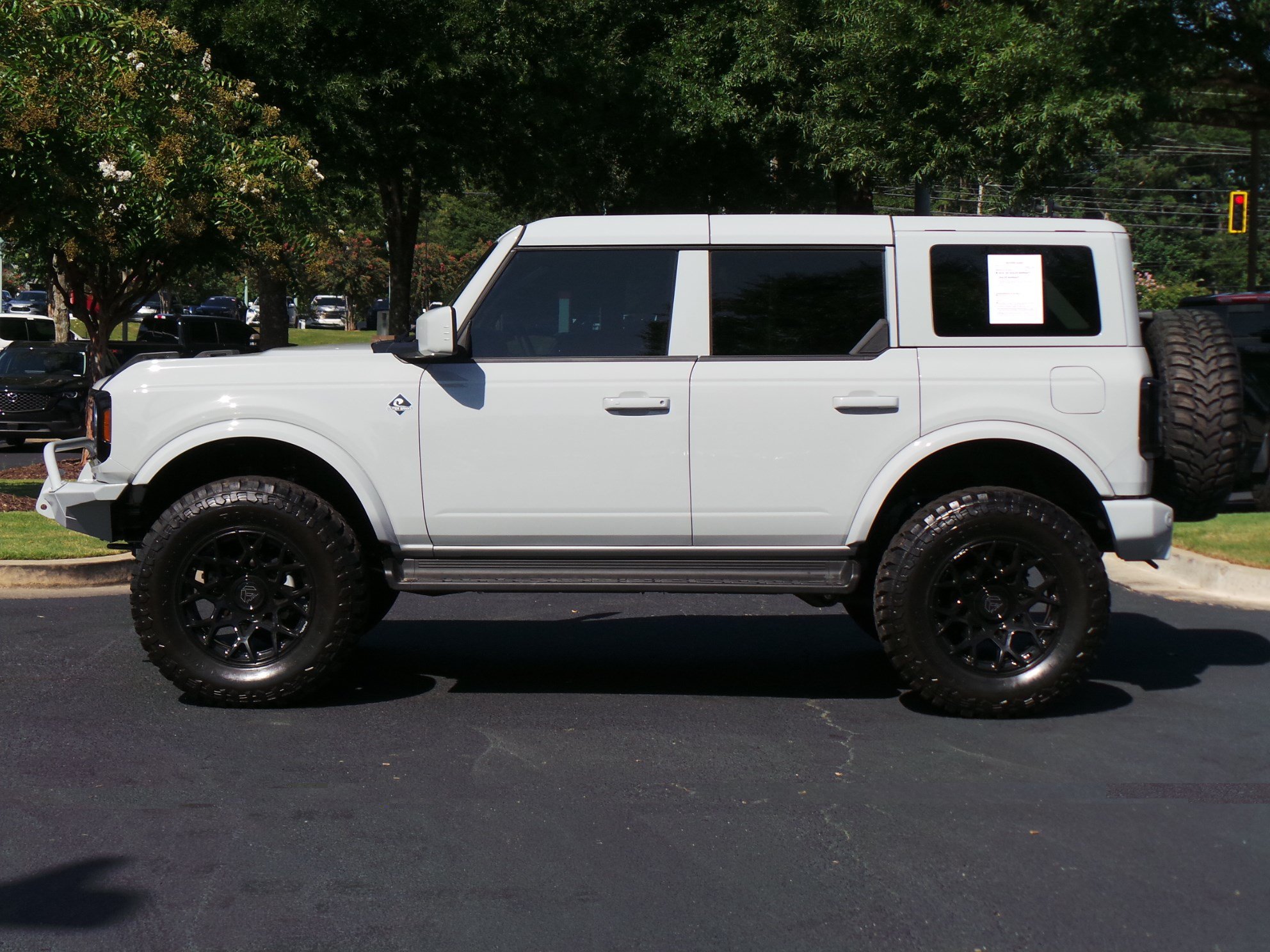 Used 2026 Ford Bronco Outer Banks AWD/4WD image 5