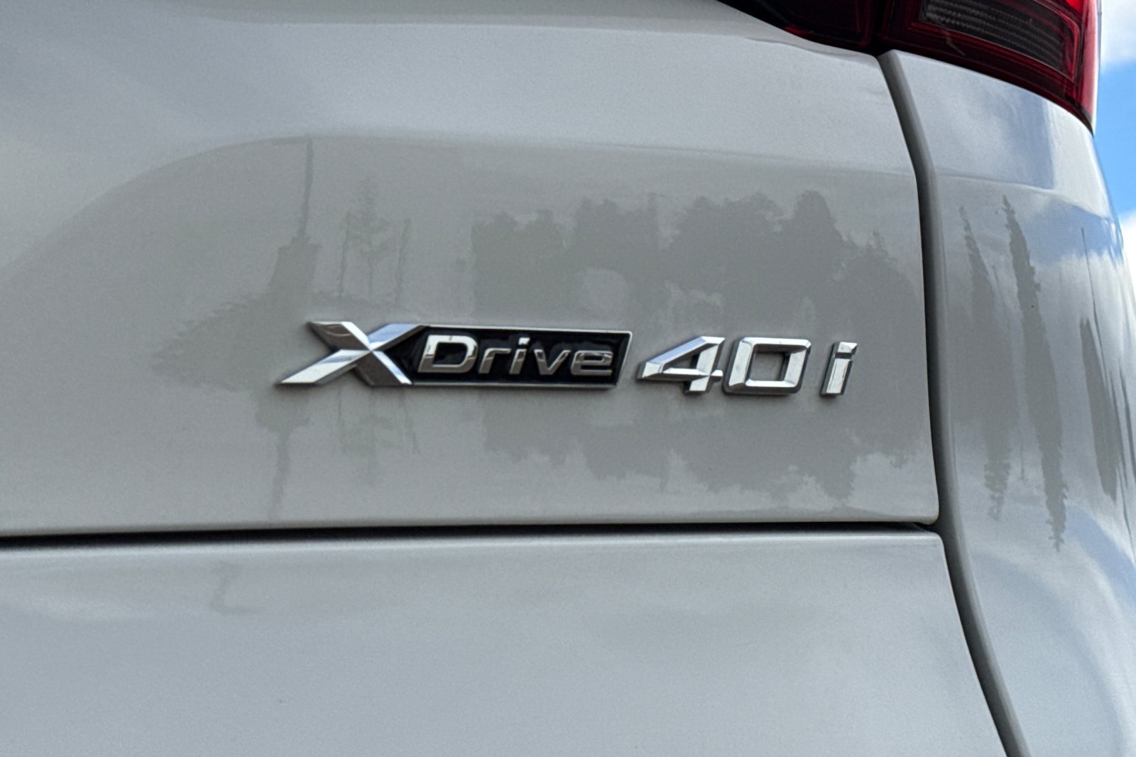 Used 2021 BMW X5 xDrive40i w/ M Sport Package AWD/4WD image 28
