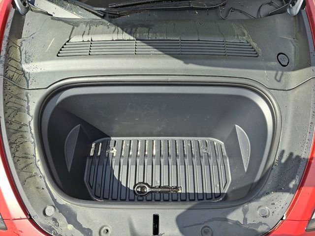 Used 2022 Tesla Model Y Long Range image 12