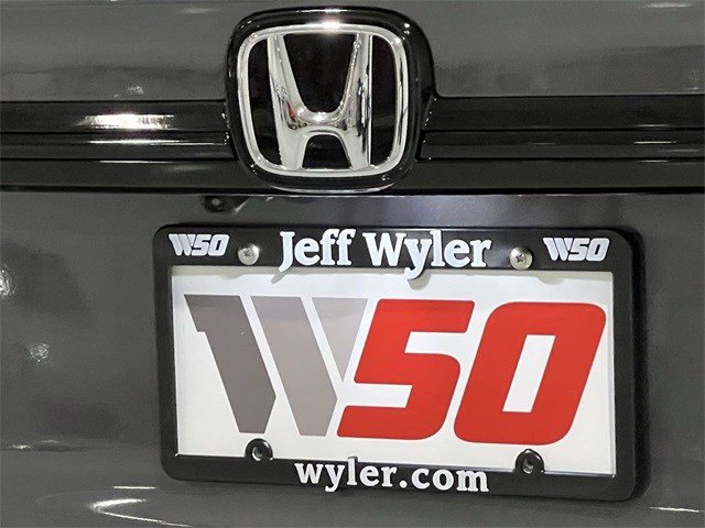 New 2026 Honda Odyssey Touring image 17