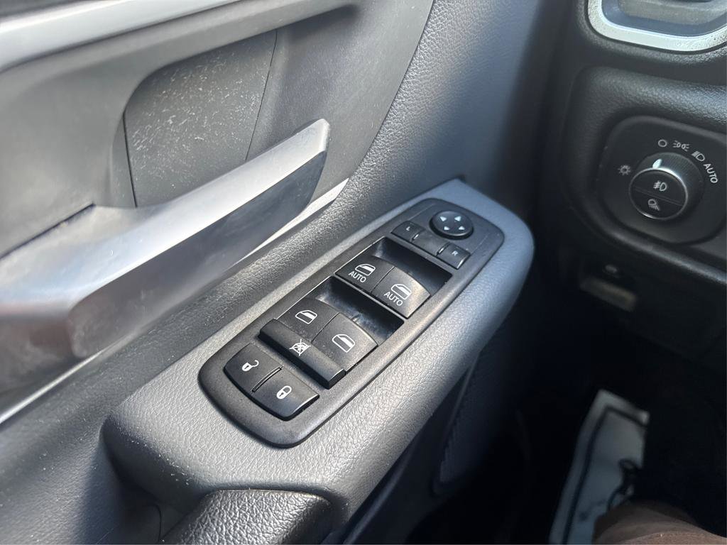 Used 2022 RAM 1500 Big Horn image 29