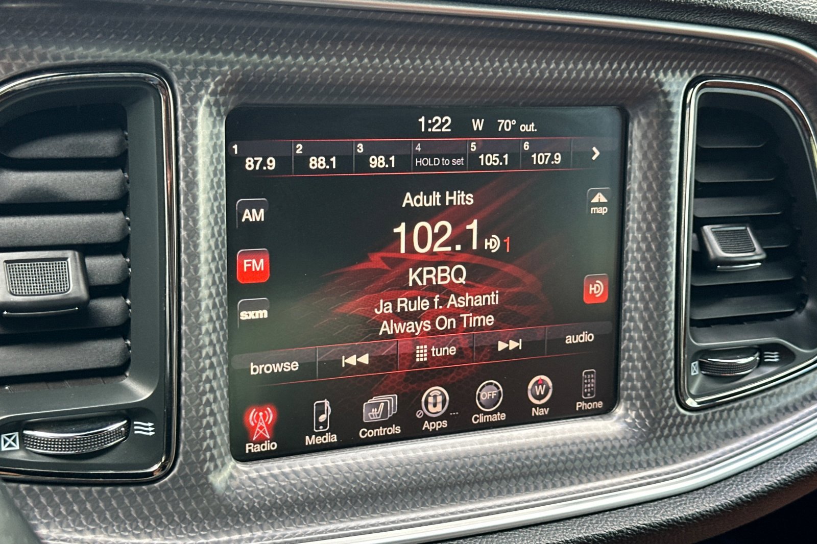 Used 2015 Dodge Challenger SRT Hellcat image 25