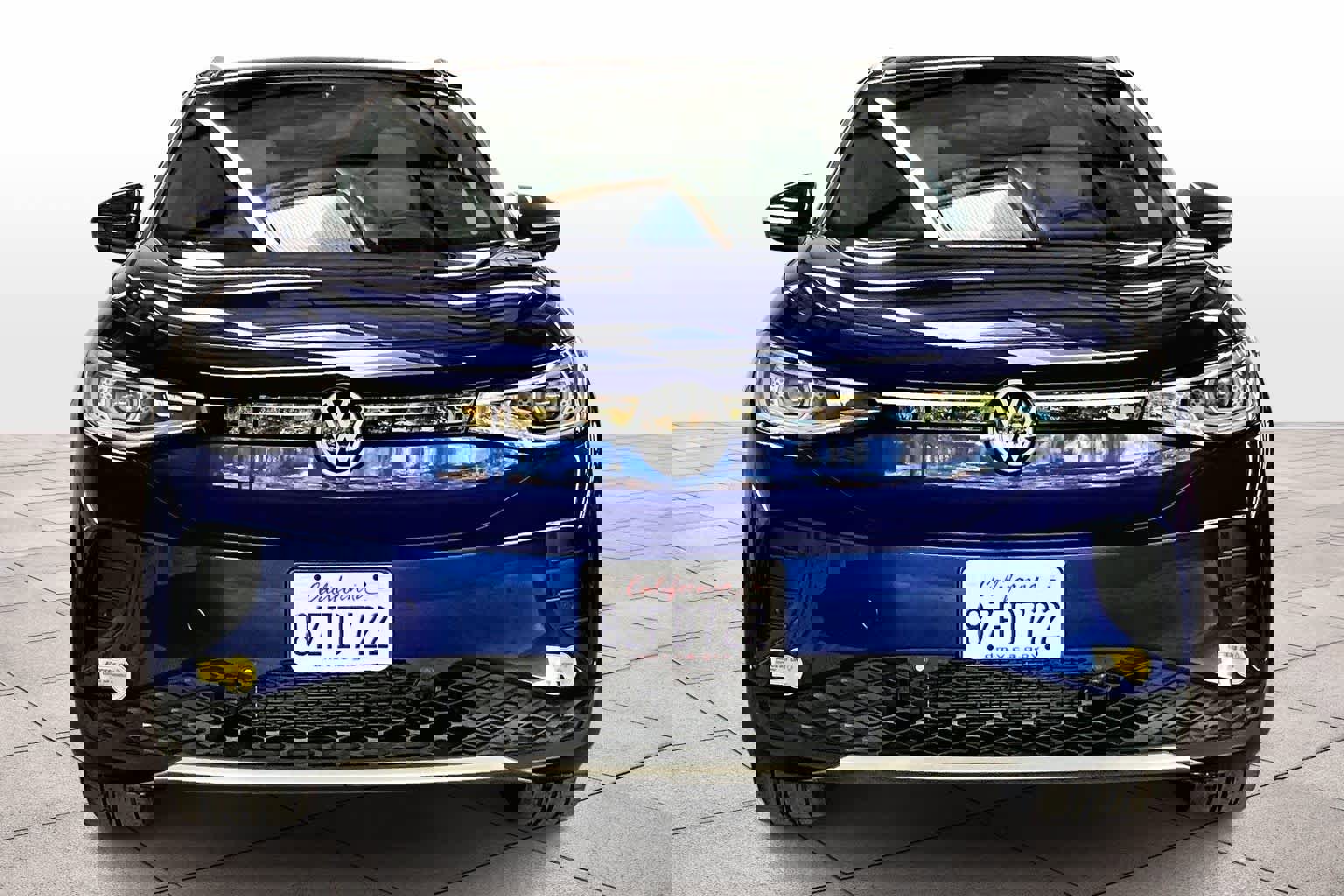 Used 2021 Volkswagen ID.4 Pro S w/ Gradient Package image 3