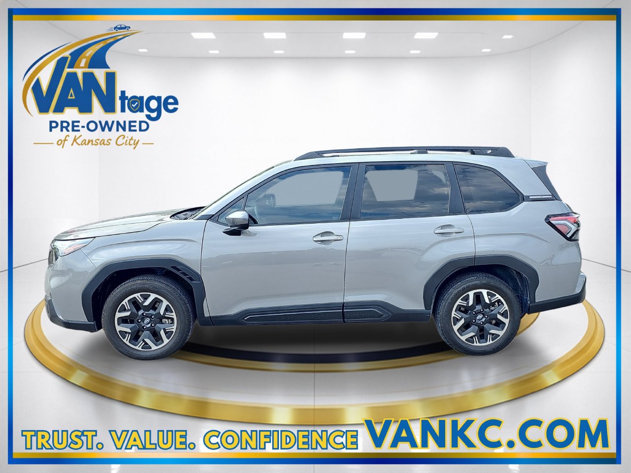 Used 2025 Subaru Forester Premium w/ Convenience Package #1 AWD/4WD image 10