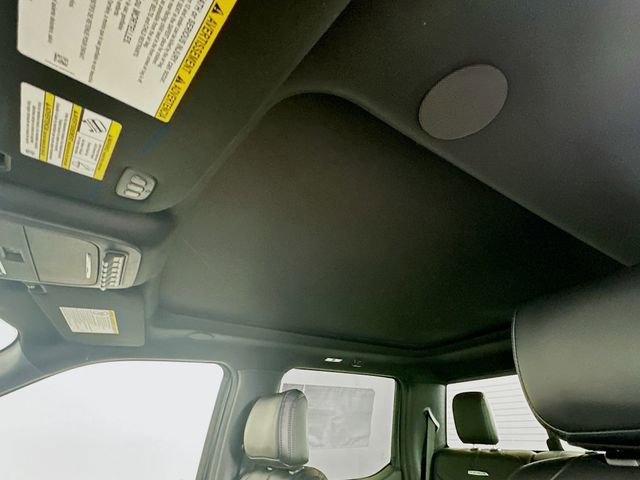New 2026 Ford F450 Platinum w/ FX4 Off-Road Package image 23