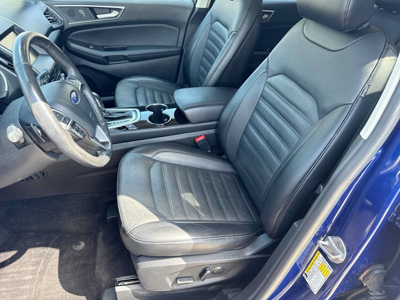 Used 2015 Ford Edge SEL w/ Equipment Group 201A AWD/4WD image 16