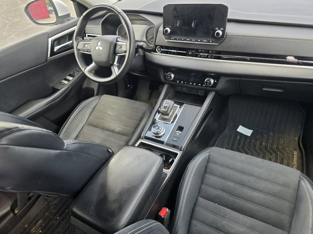 Used 2022 Mitsubishi Outlander SE AWD/4WD image 20