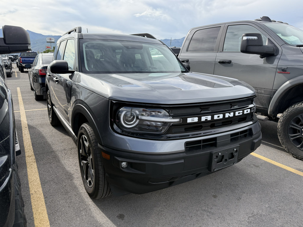 Used 2023 Ford Bronco Sport Outer Banks w/ Tech Package AWD/4WD image 3