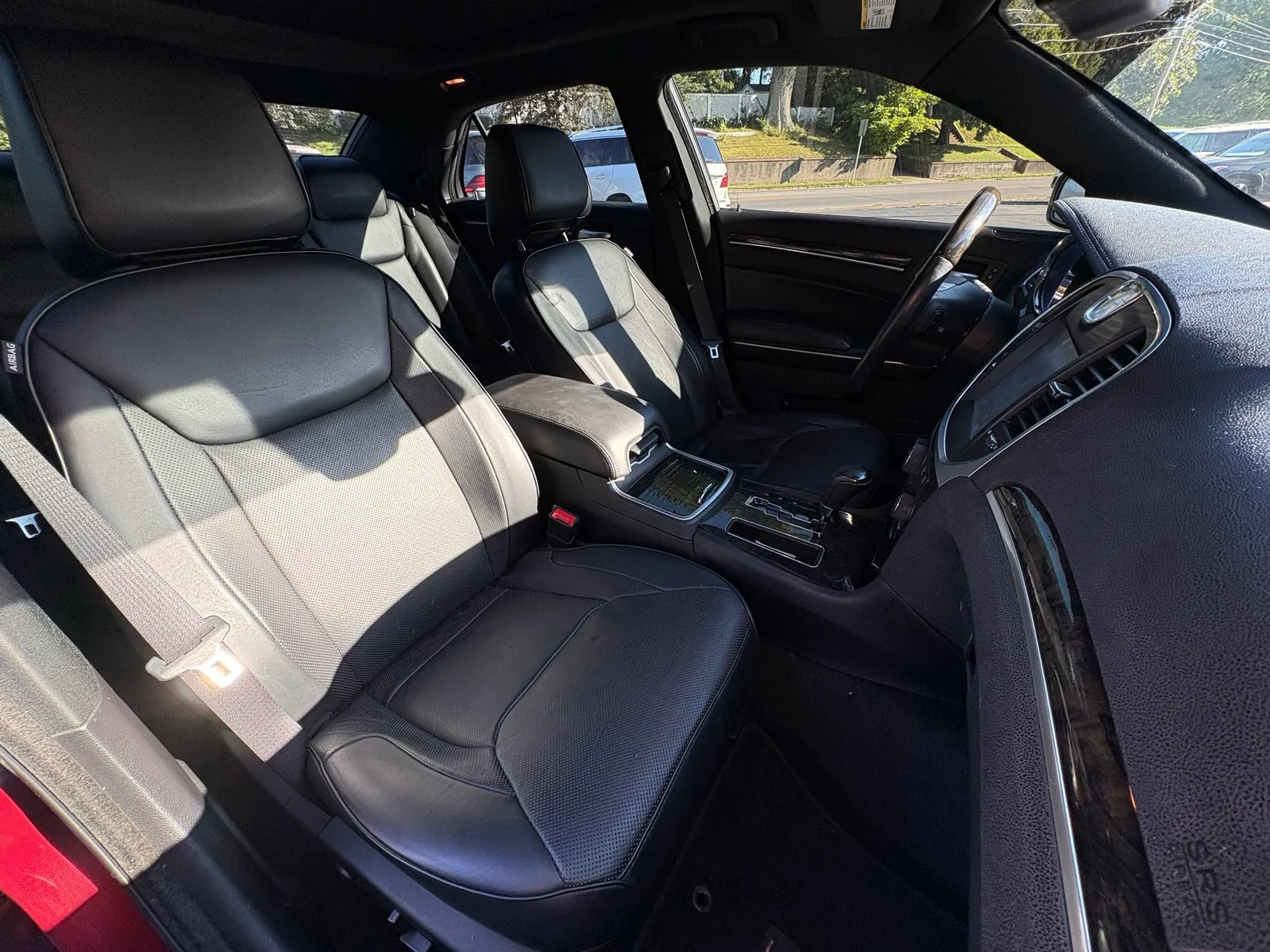 Used 2014 Chrysler 300 C w/ Light Group RWD image 21