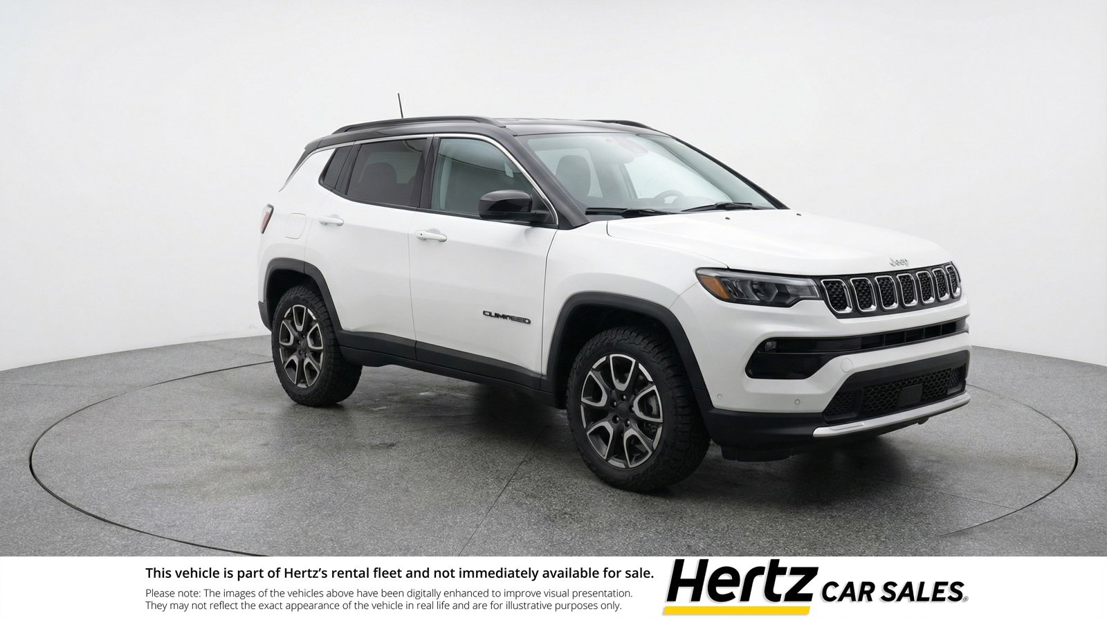 Used 2025 Jeep Compass Trailhawk image 1