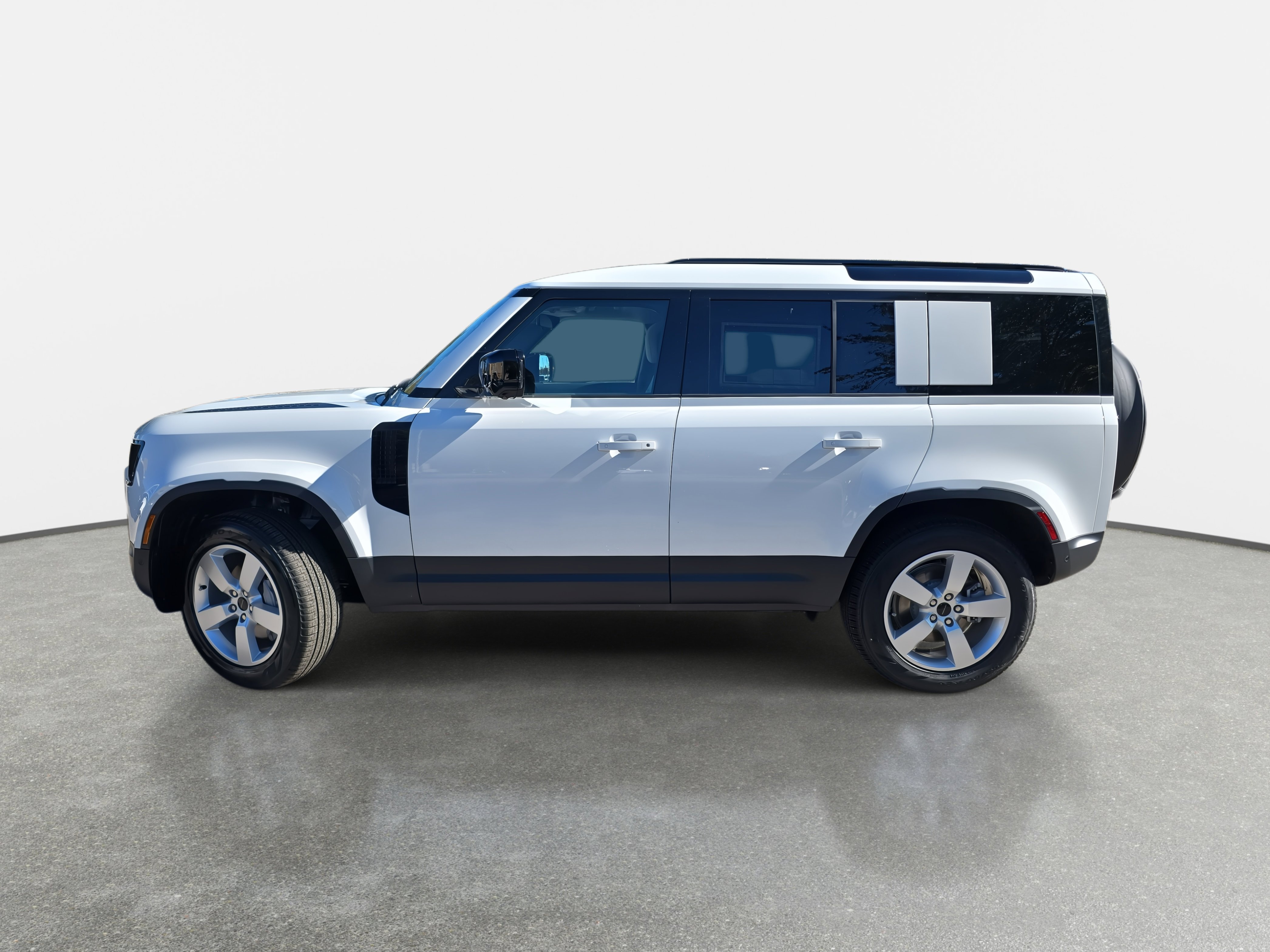 New 2026 Land Rover Defender 110 S image 8