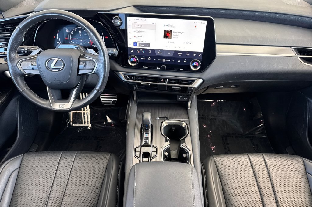 Used 2024 Lexus RX 350 F Sport w/ Convenience Package AWD/4WD image 4