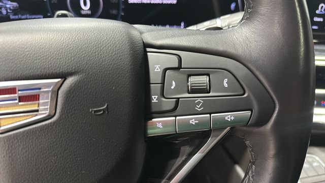 Used 2022 Cadillac Escalade Sport w/ LPO, ONYX Package AWD/4WD image 16