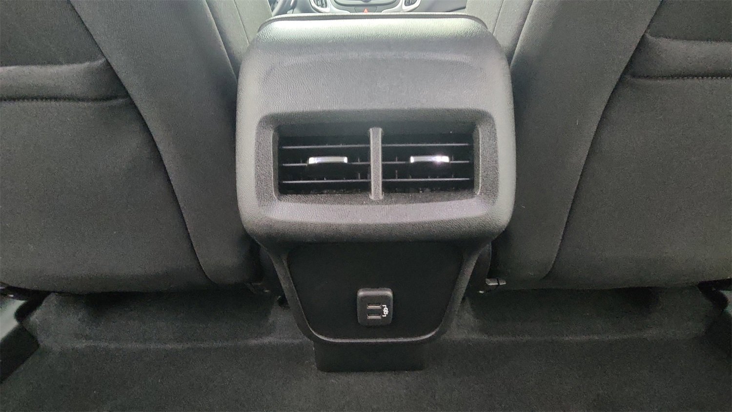 Used 2019 Chevrolet Equinox LT image 25