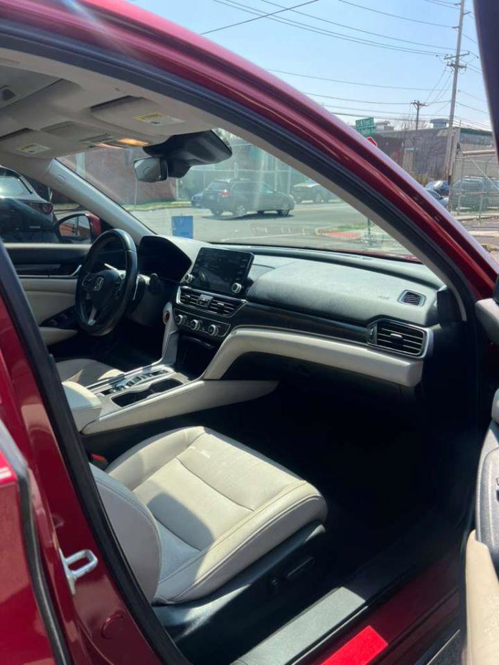 Used 2019 Honda Accord EX-L image 25