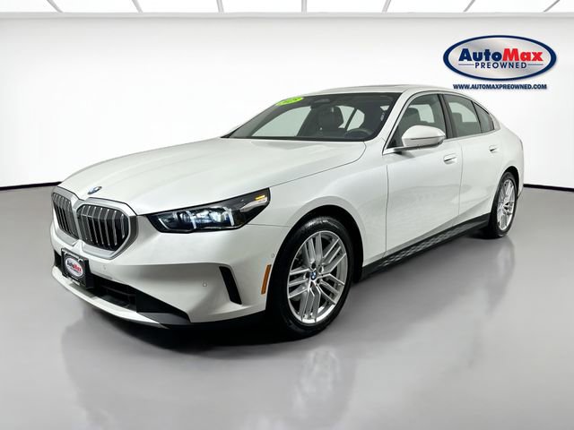 Used 2025 BMW 530i xDrive image 5