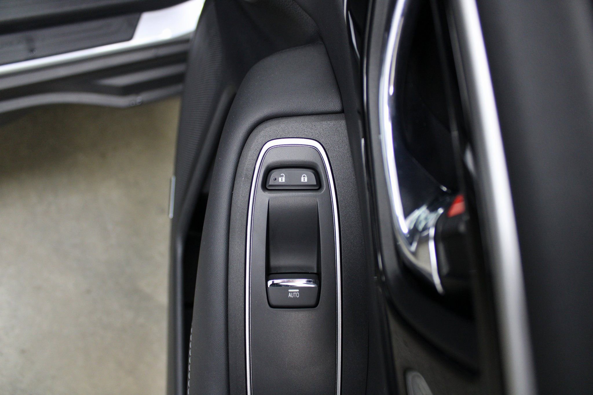 Used 2022 Subaru Outback Limited w/ Popular Package #2 image 29