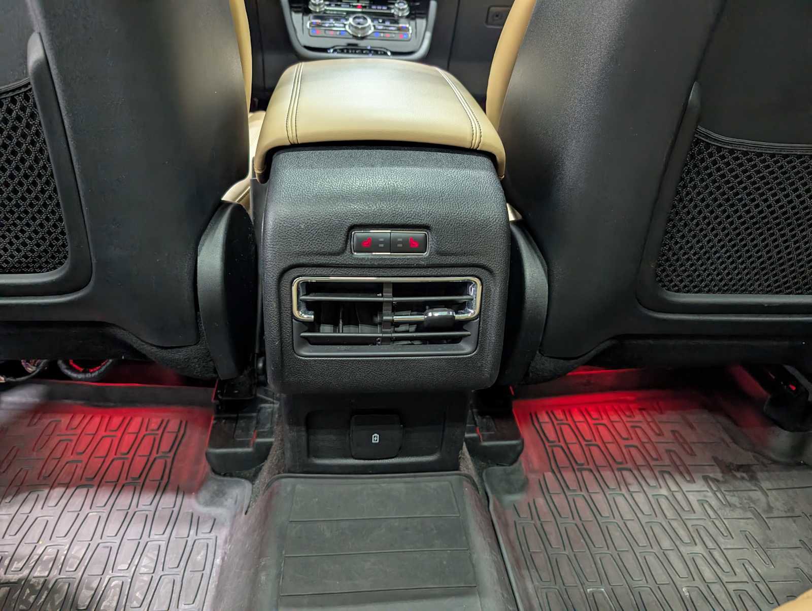 Certified 2022 Lincoln Corsair Reserve image 22