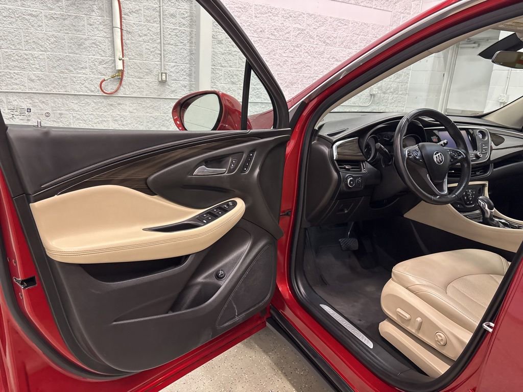 Used 2019 Buick Envision Essence image 11