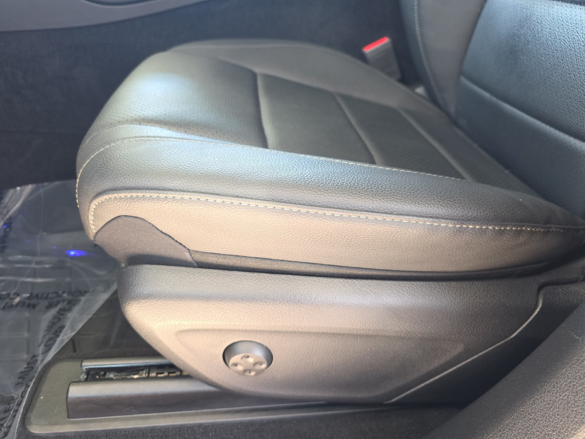 Used 2024 Mercedes-Benz GLE 350 4MATIC image 28
