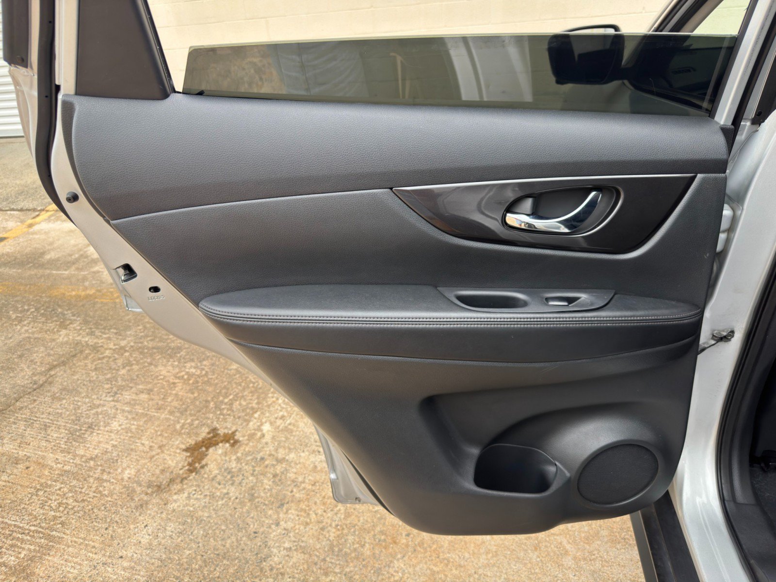 Used 2019 Nissan Rogue SV w/ Premium Package AWD/4WD image 41