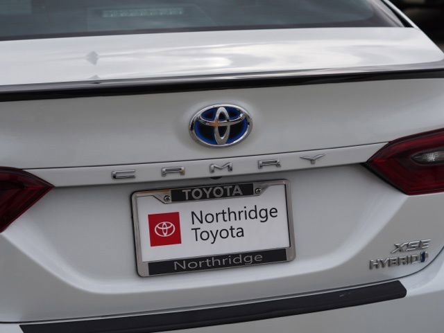 Used 2022 Toyota Camry XSE image 10