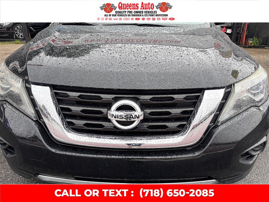 Used 2019 Nissan Pathfinder S AWD/4WD image 26