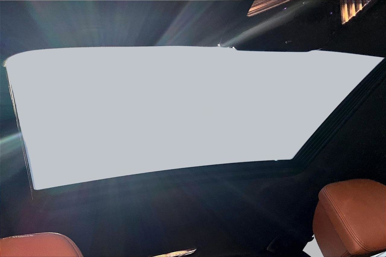 Used 2019 BMW M550i xDrive image 27