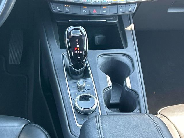 Used 2023 Cadillac XT4 Premium Luxury w/ Technology Package FWD image 18