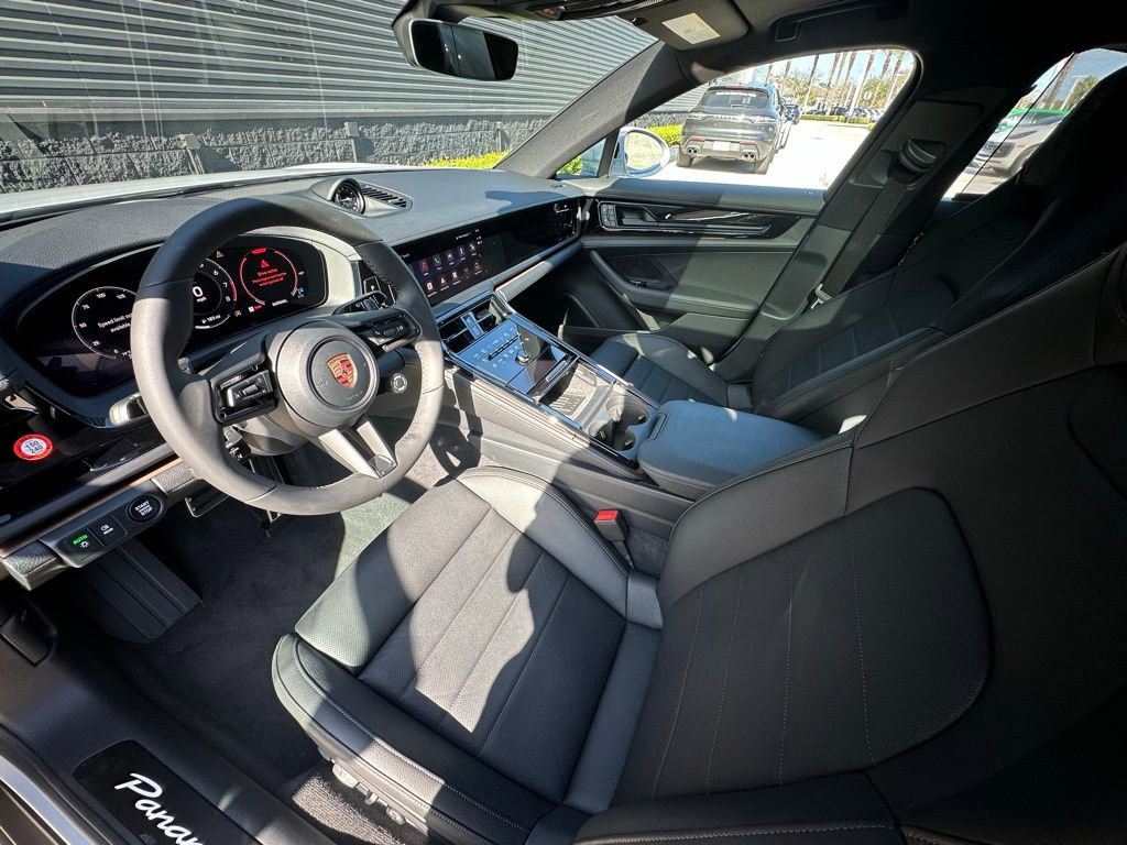 Certified 2026 Porsche Panamera image 4