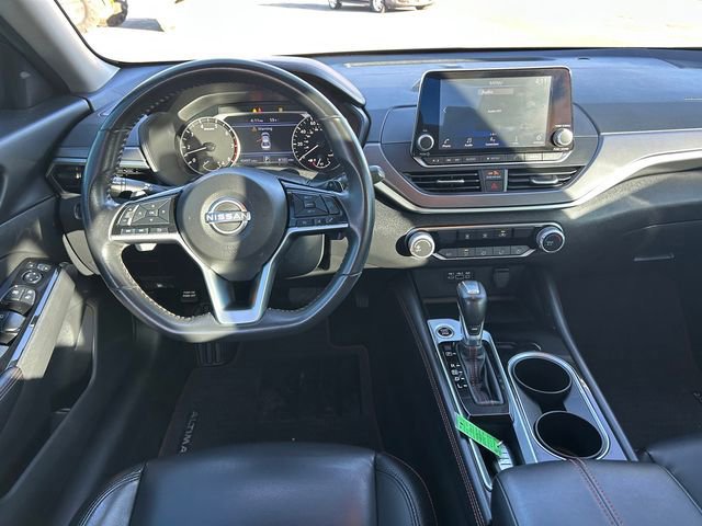 Used 2024 Nissan Altima 2.5 SR image 12