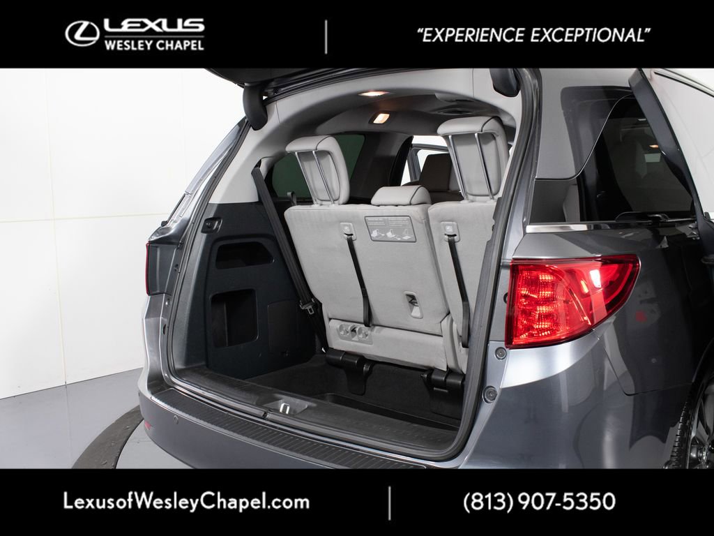 Used 2023 Honda Odyssey Elite image 16