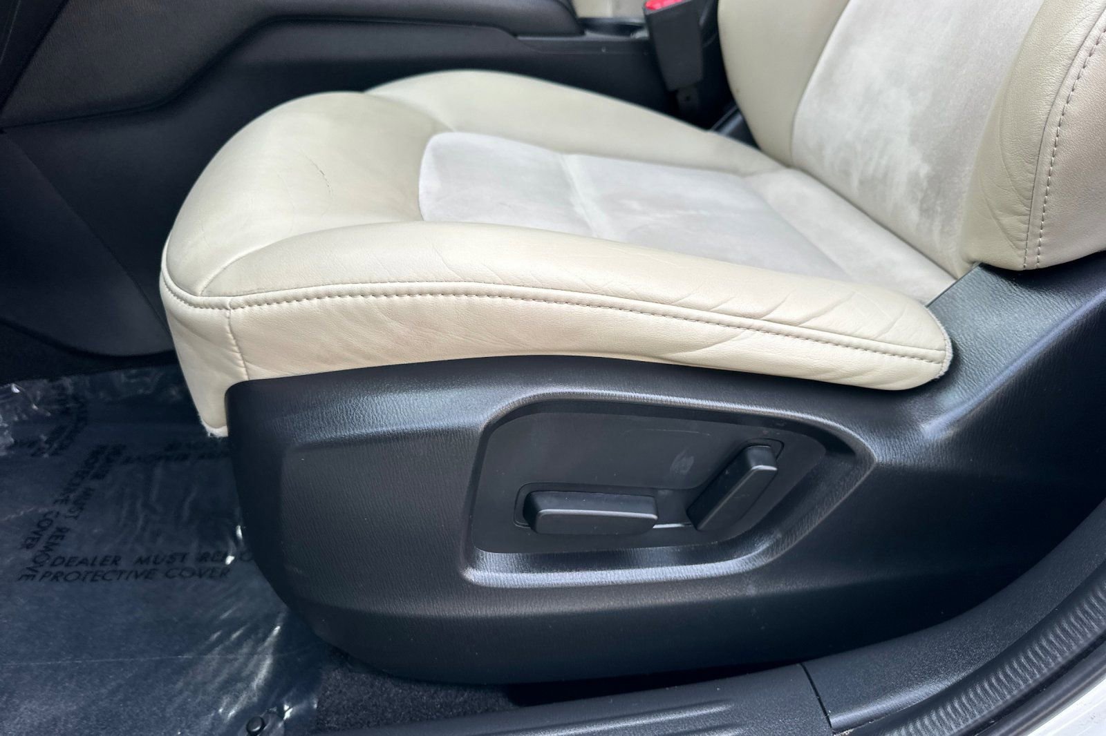 Used 2018 MAZDA CX-5 Touring w/ Preferred Equipment Package FWD image 13