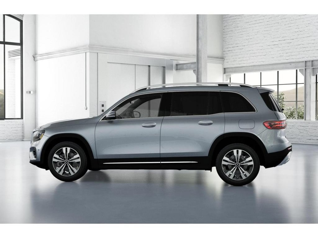 Used 2026 Mercedes-Benz GLB 250 image 33