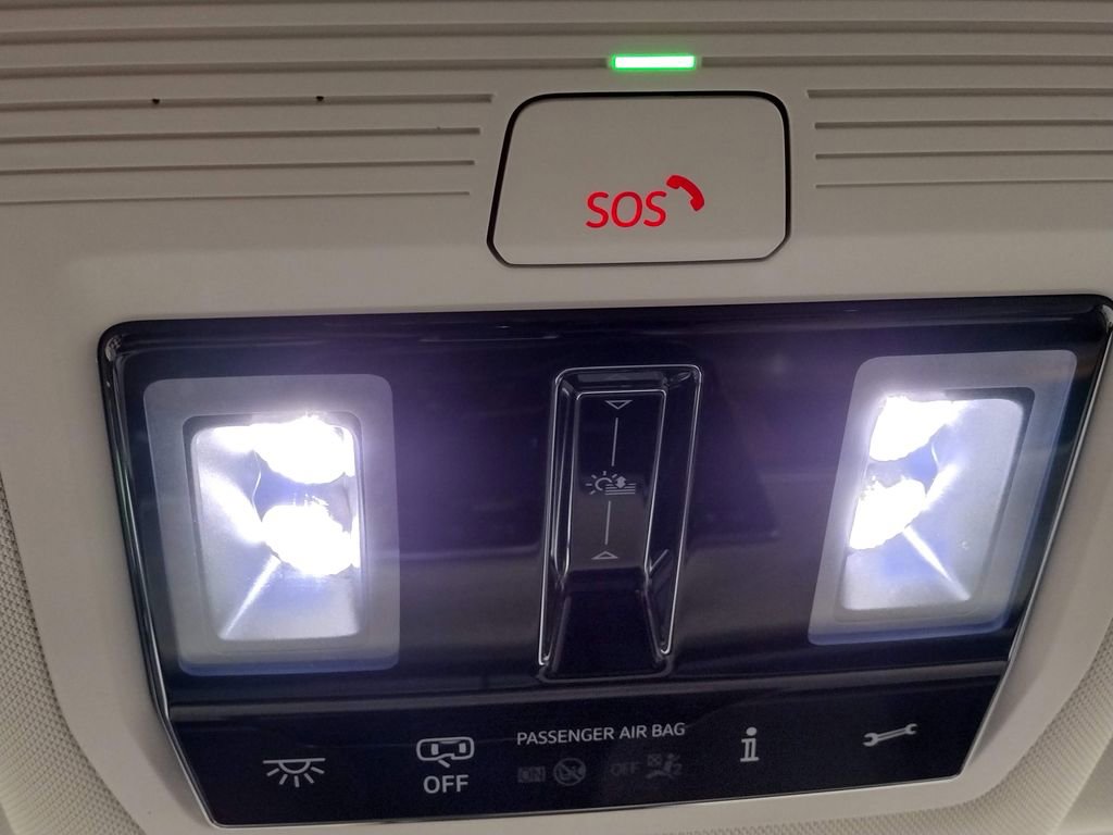 New 2025 Volkswagen ID. Buzz 1st Edition image 38