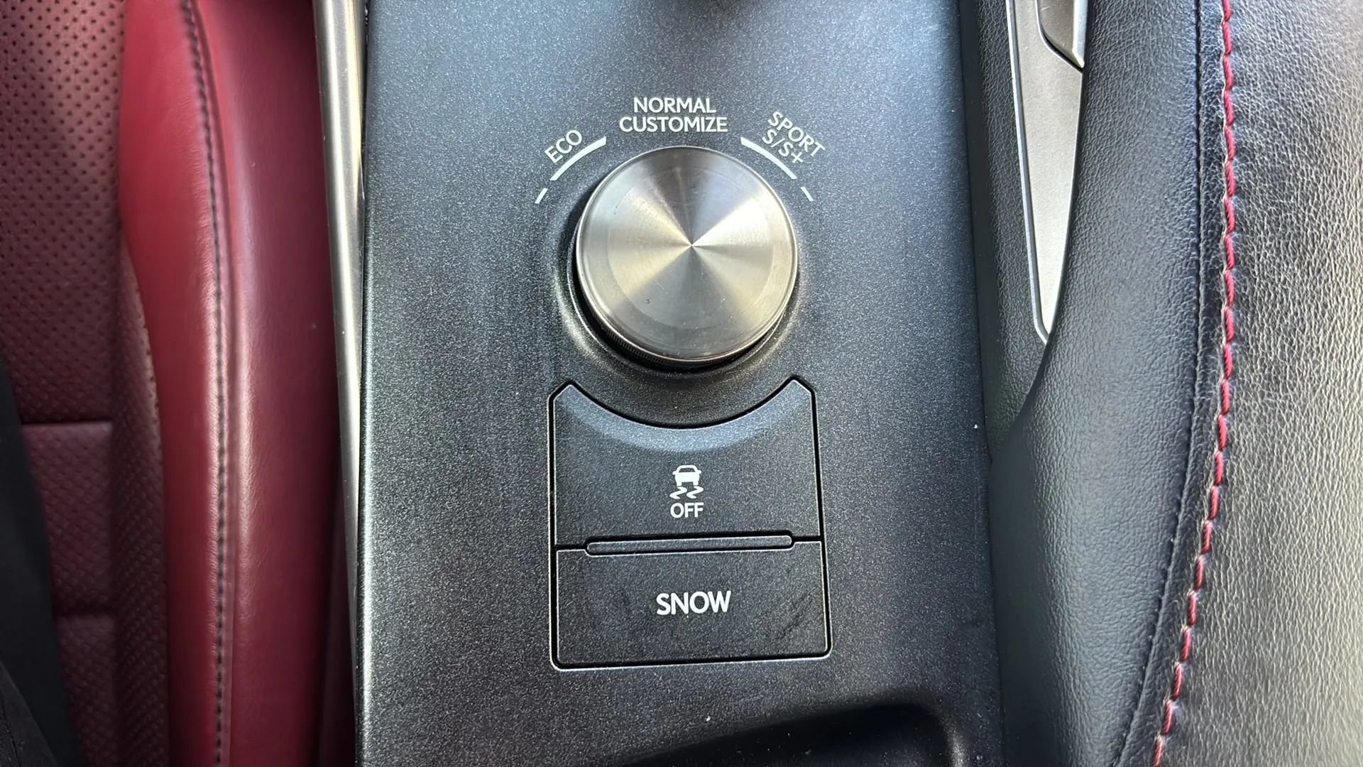 Used 2020 Lexus IS 350 F Sport AWD/4WD image 26