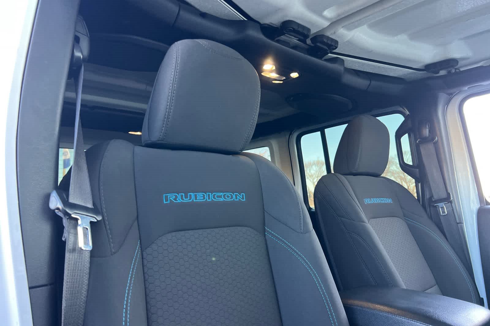 Used 2023 Jeep Wrangler Unlimited Rubicon 4xe image 17
