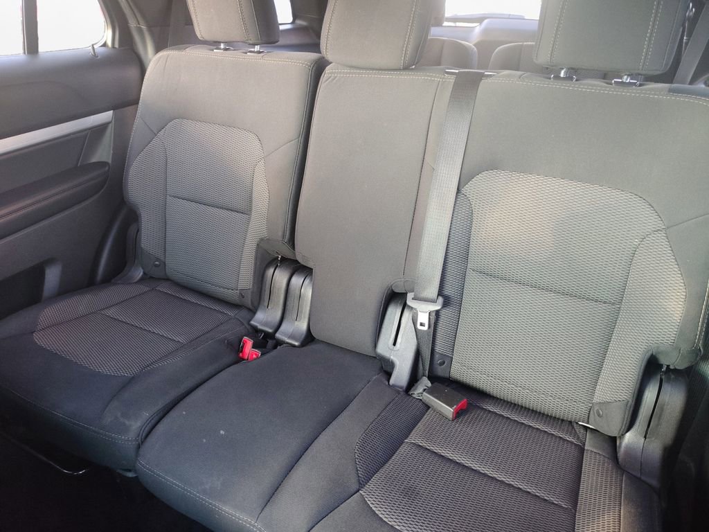 Used 2017 Ford Explorer XLT image 20