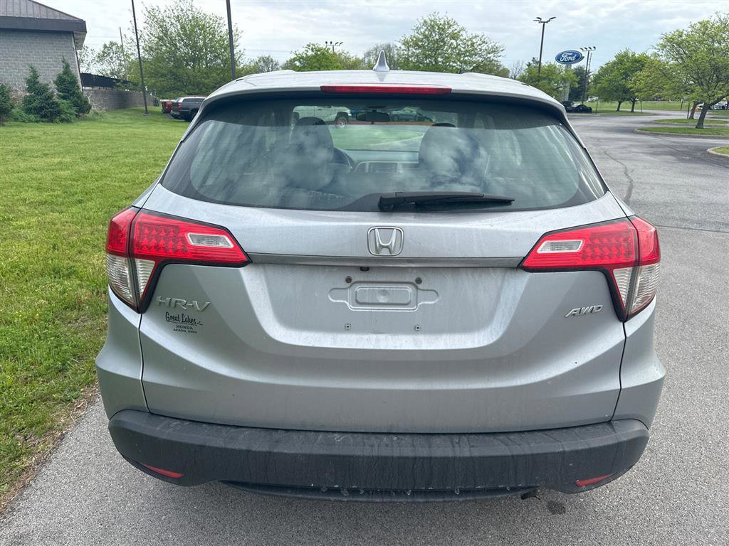 Used 2020 Honda HR-V LX image 11