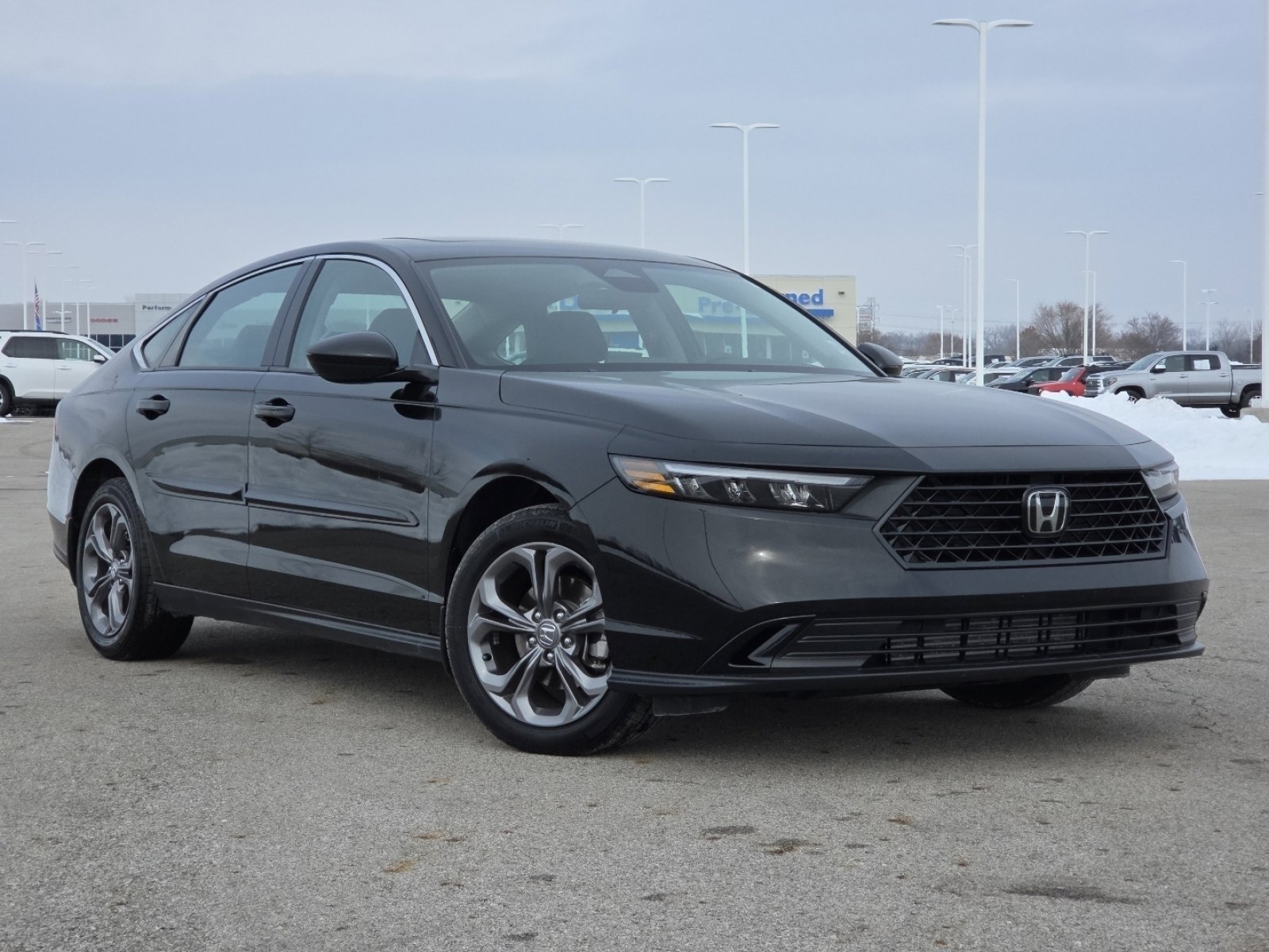 Used 2024 Honda Accord EX image 2