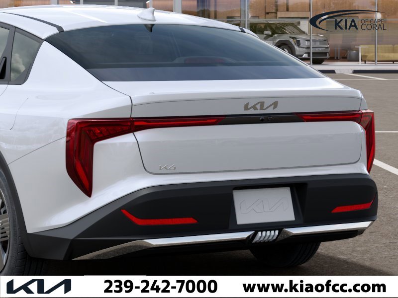 New 2026 Kia K4 LX image 13