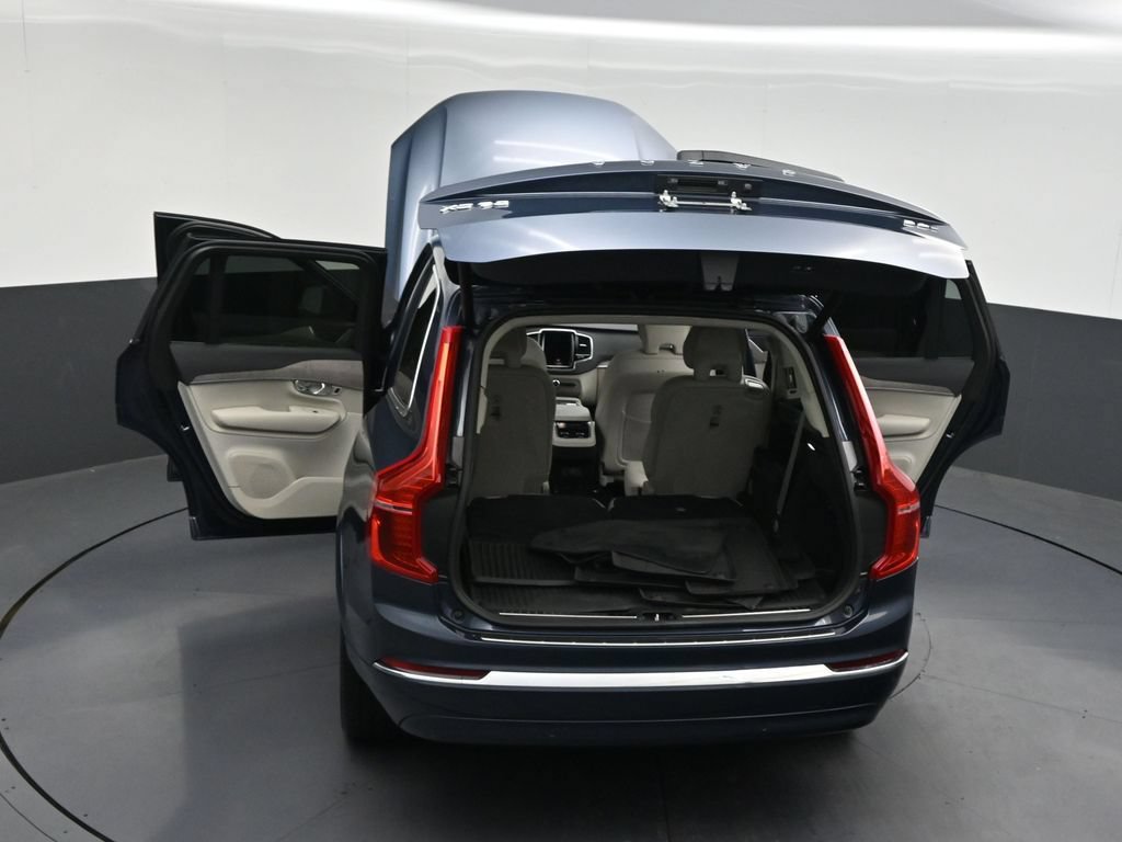Used 2023 Volvo XC90 B6 Plus w/ Protection Package Premier AWD/4WD image 37