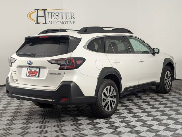 Used 2024 Subaru Outback Premium image 7