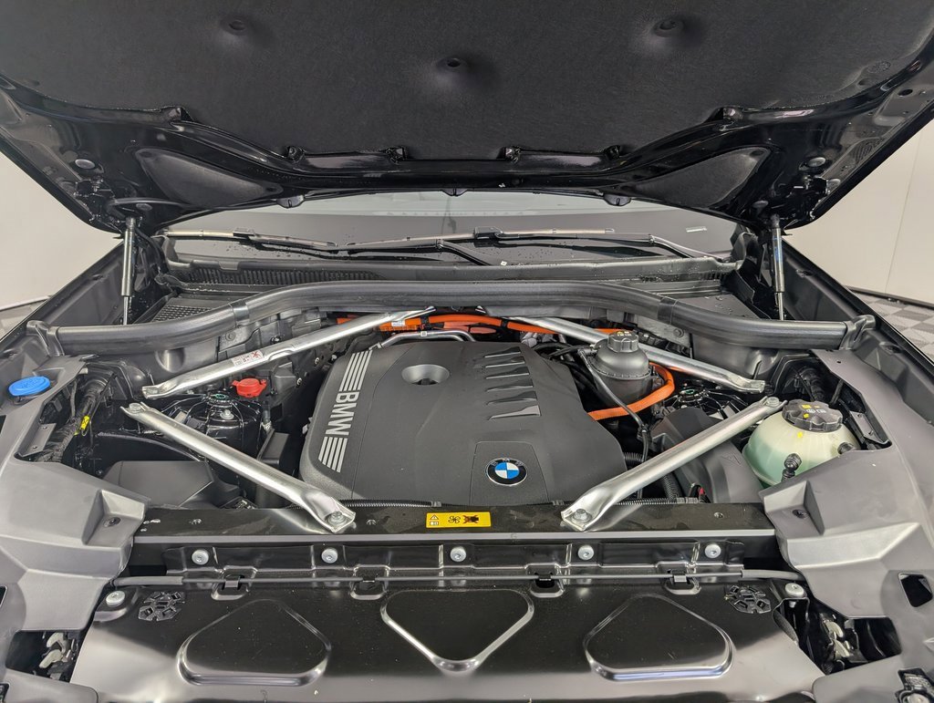 New 2026 BMW X5 xDrive50e w/ Executive Package image 19