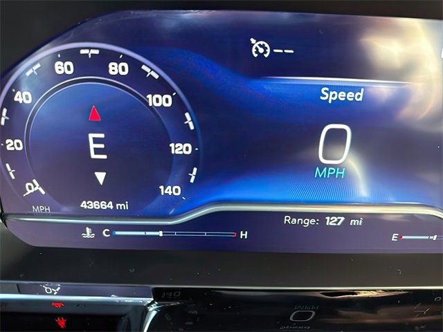 Used 2023 Chevrolet Silverado 1500 LT image 25