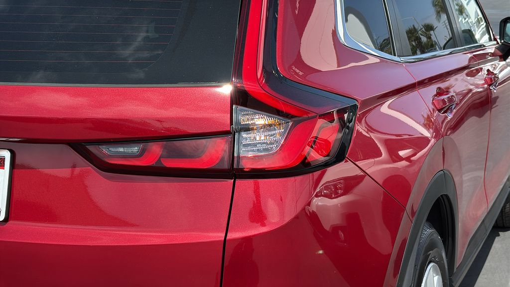 Used 2023 Honda CR-V LX image 7