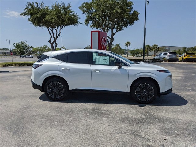 New 2025 Nissan Murano Platinum w/ Cargo Package image 3