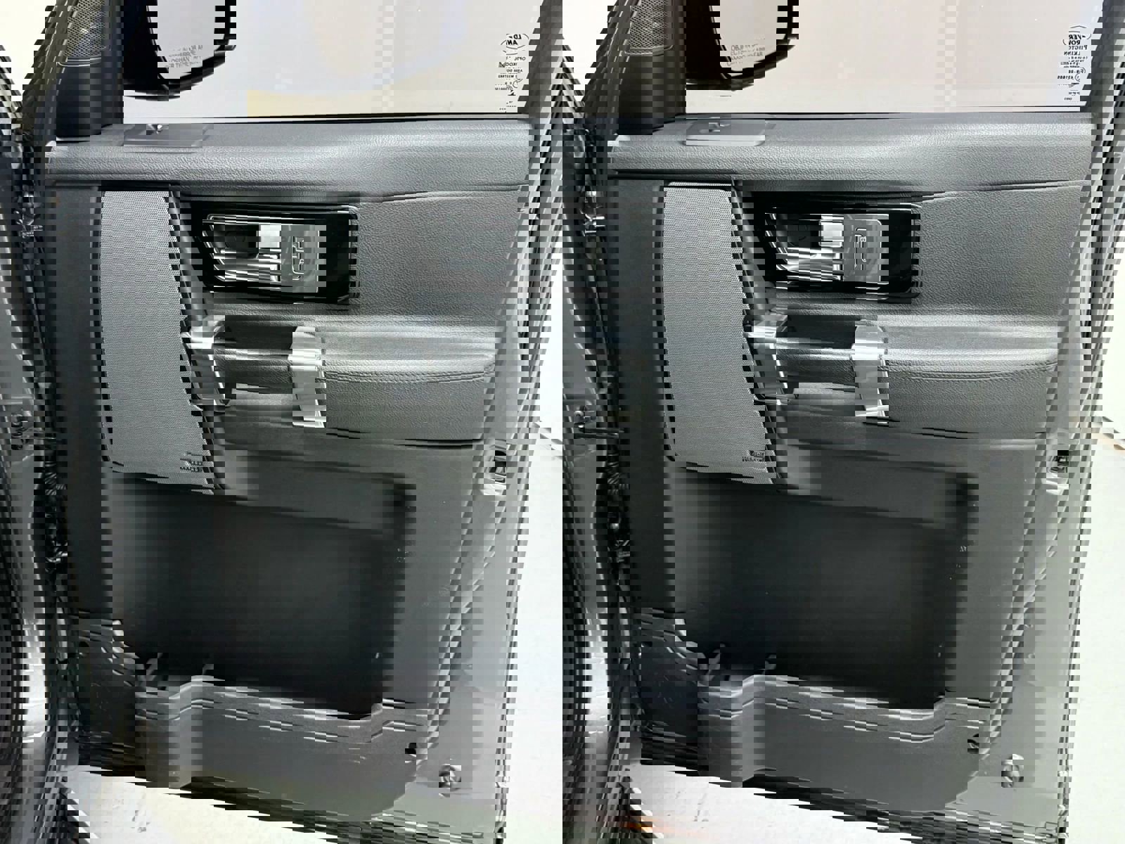 Used 2016 Land Rover LR4 HSE image 26