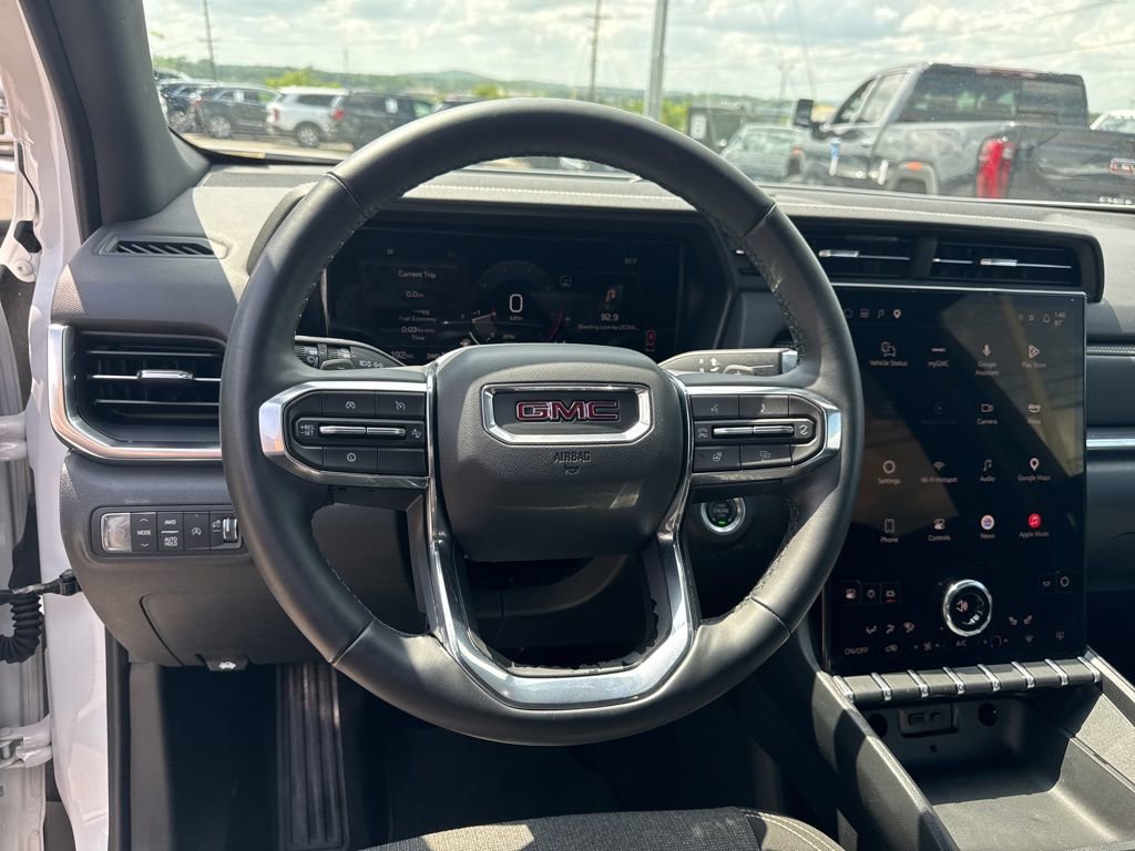 Used 2025 GMC Terrain Elevation AWD/4WD image 13