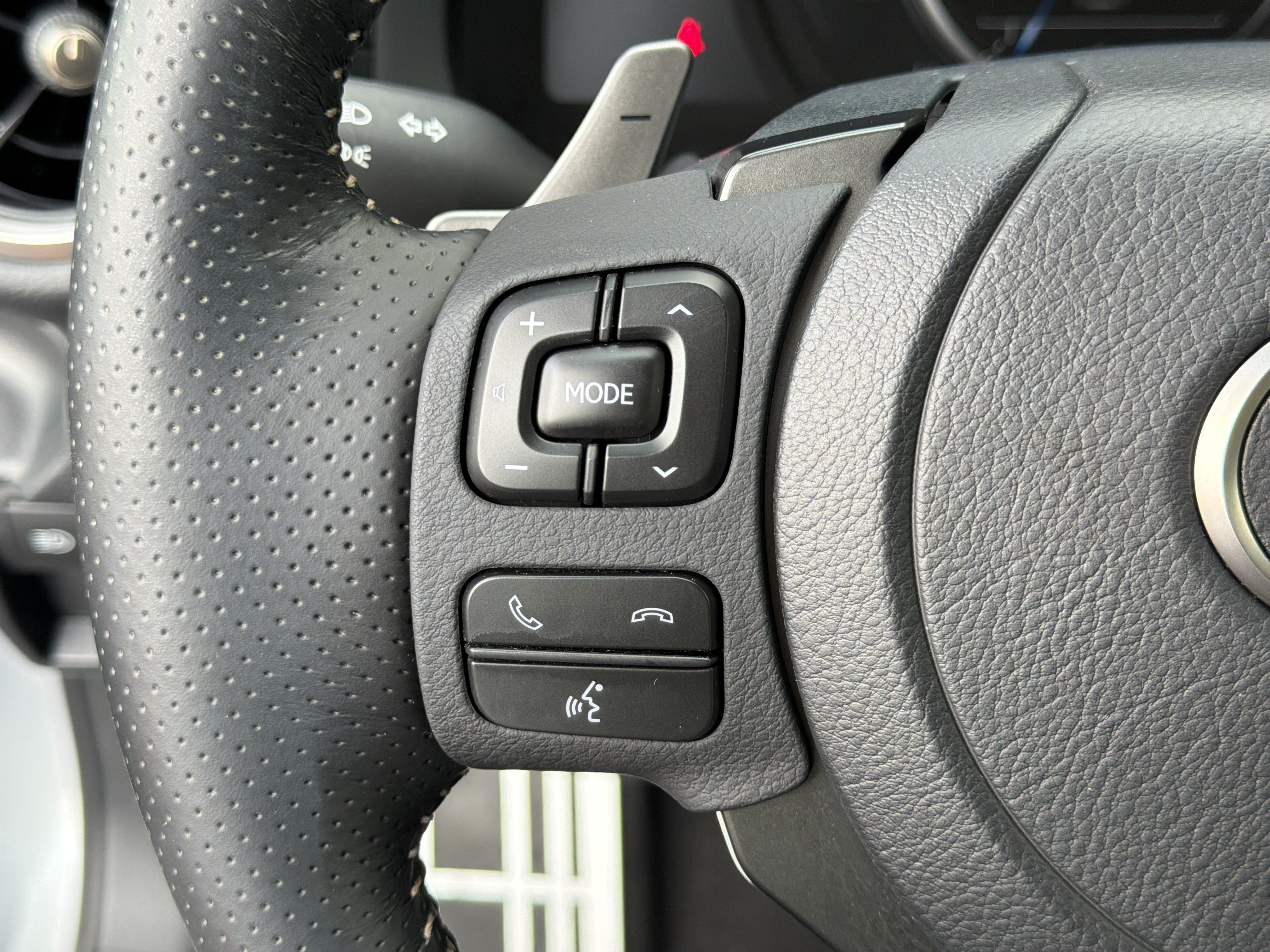 Used 2022 Lexus IS 350 F Sport w/ Accessory Package RWD image 29